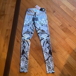 NTW arthletic leggings- floral pattern with cute elephant
